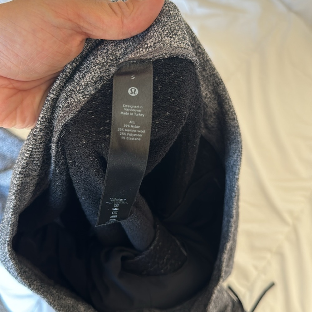 Lululemon Engineered Warmth Jogger Small - image 3